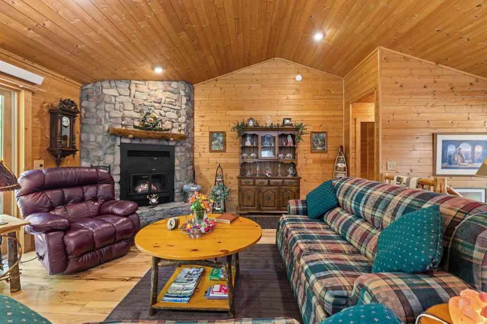 2485 50th Avenue Osceola, WI 54020