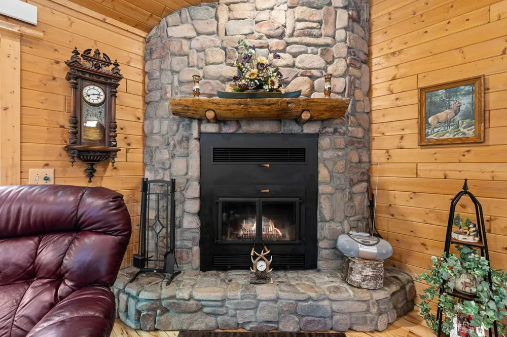 2485 50th Avenue Osceola, WI 54020