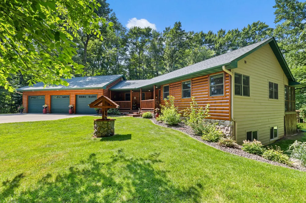 2485 50th Avenue Osceola, WI 54020