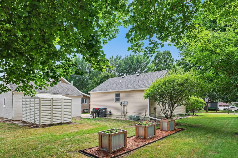 920 Spring Street Luverne, MN 56156
