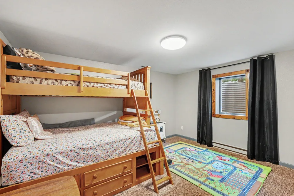 920 Spring Street Luverne, MN 56156