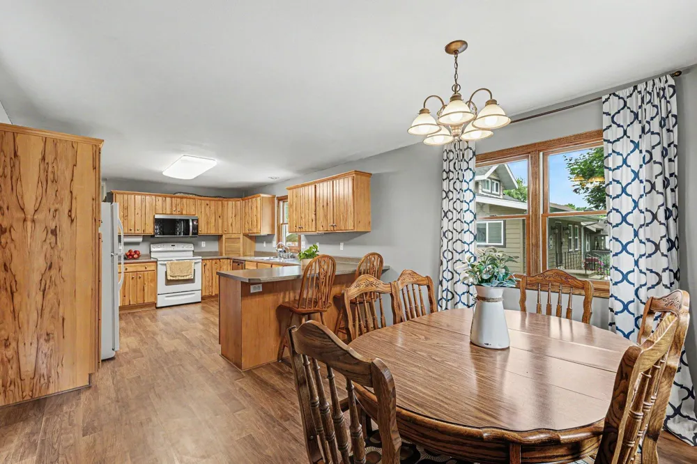 920 Spring Street Luverne, MN 56156