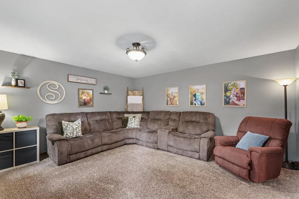 920 Spring Street Luverne, MN 56156