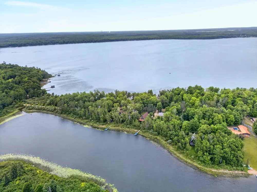 38837 Sissebakwet Shores Road Cohasset, MN 55721