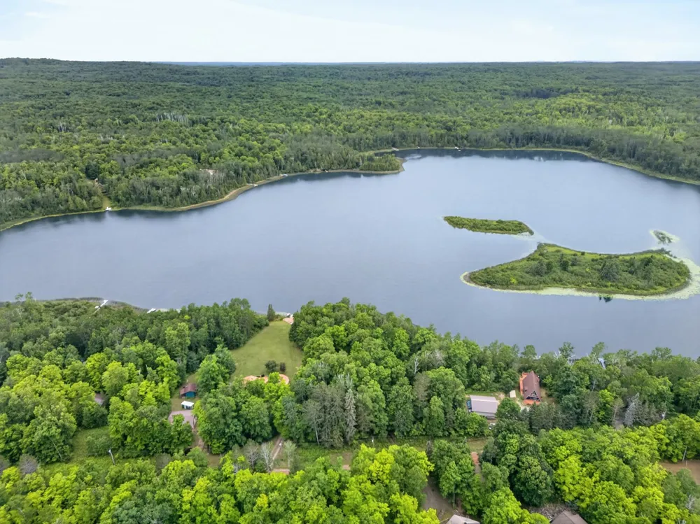 38837 Sissebakwet Shores Road Cohasset, MN 55721