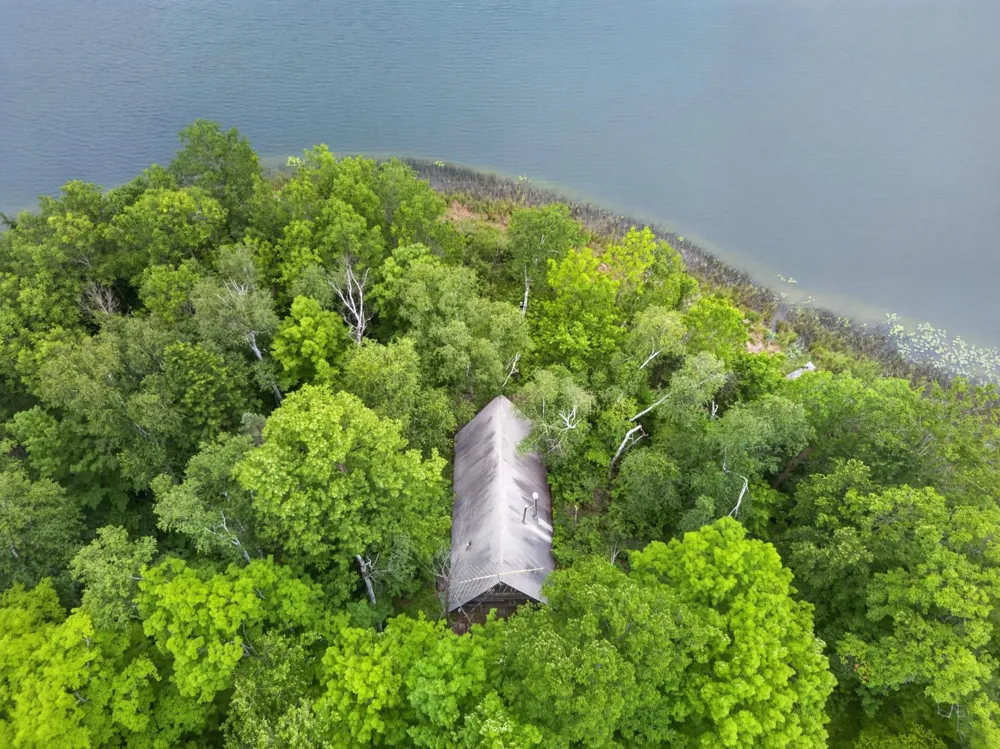 38837 Sissebakwet Shores Road Cohasset, MN 55721