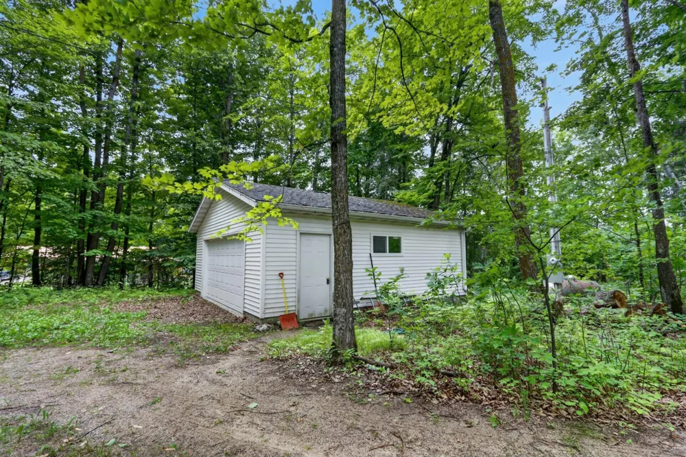 38837 Sissebakwet Shores Road Cohasset, MN 55721