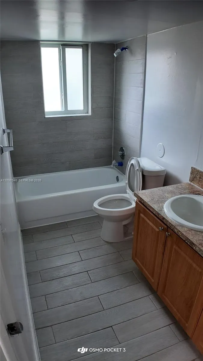 10820 SW 200th Dr #125 Cutler Bay, FL 33157