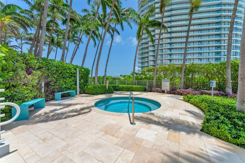 520 West Ave #604 Miami Beach, FL 33139