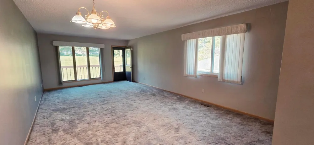 1933 Wilby Road Albert Lea, MN 56007