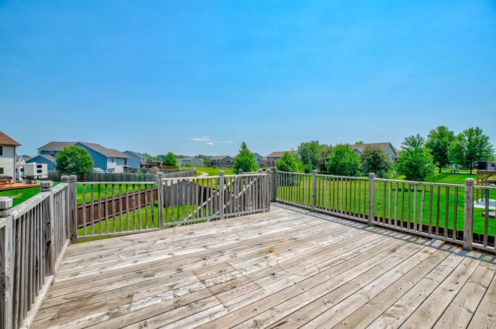 1004 Wyoming Street Roberts, WI 54023