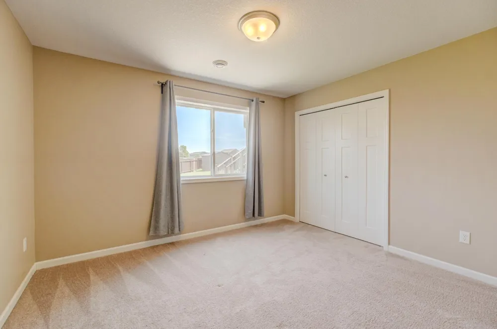 1004 Wyoming Street Roberts, WI 54023