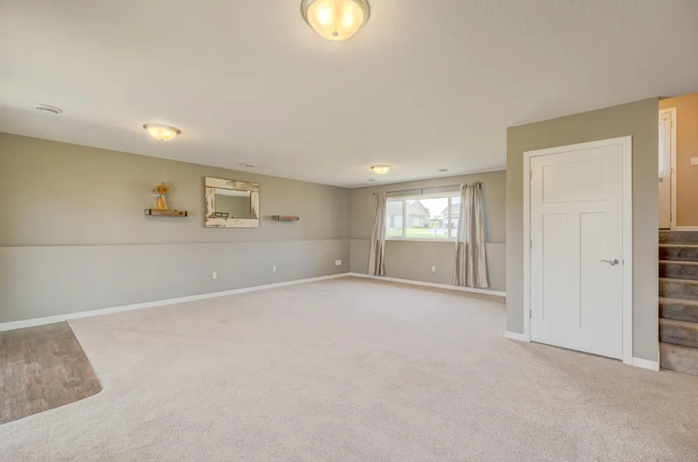 1004 Wyoming Street Roberts, WI 54023