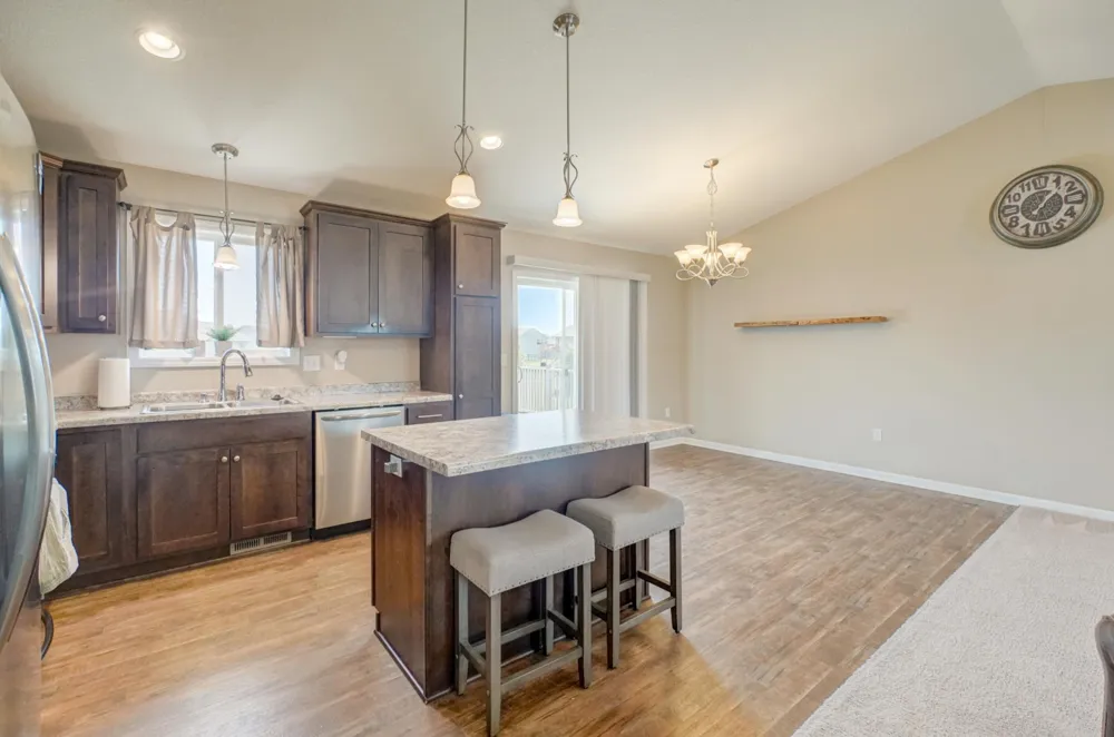 1004 Wyoming Street Roberts, WI 54023