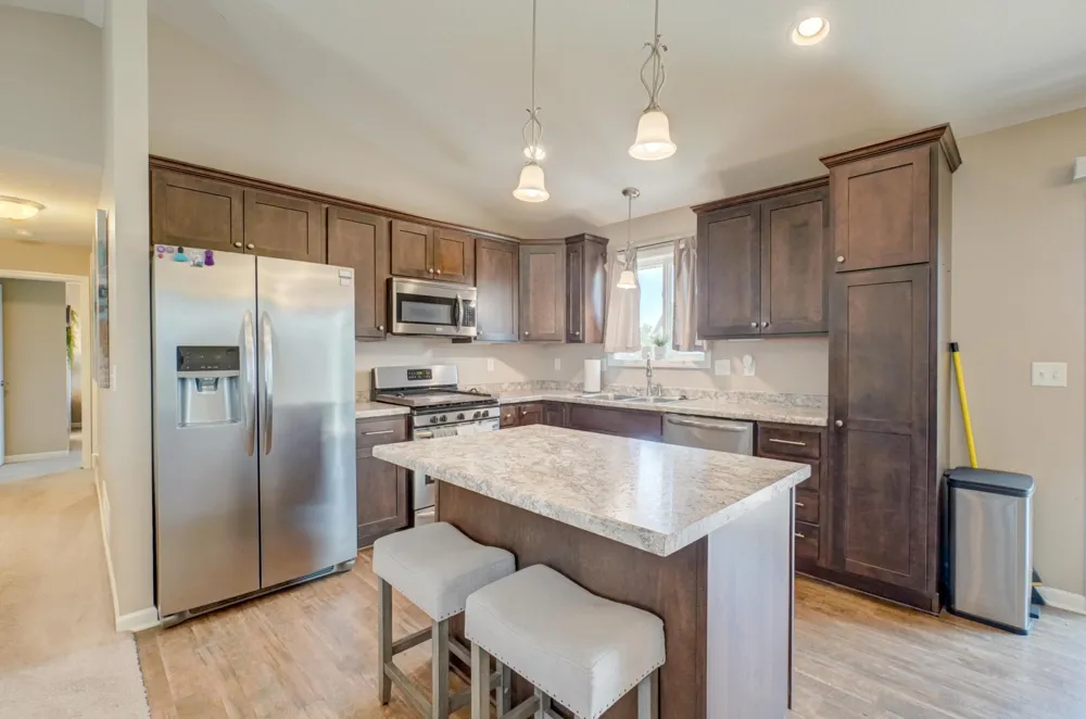 1004 Wyoming Street Roberts, WI 54023