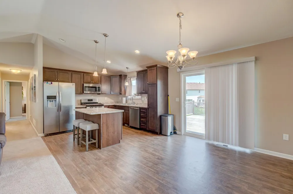 1004 Wyoming Street Roberts, WI 54023