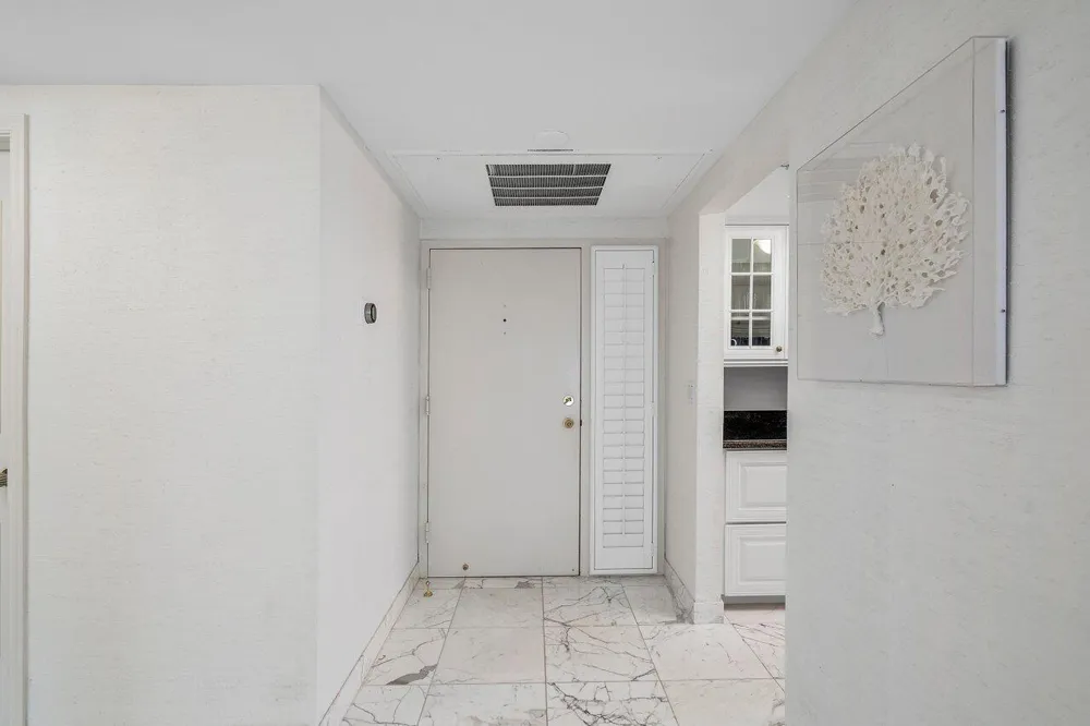 350 S Ocean Boulevard #201 Palm Beach, FL 33480