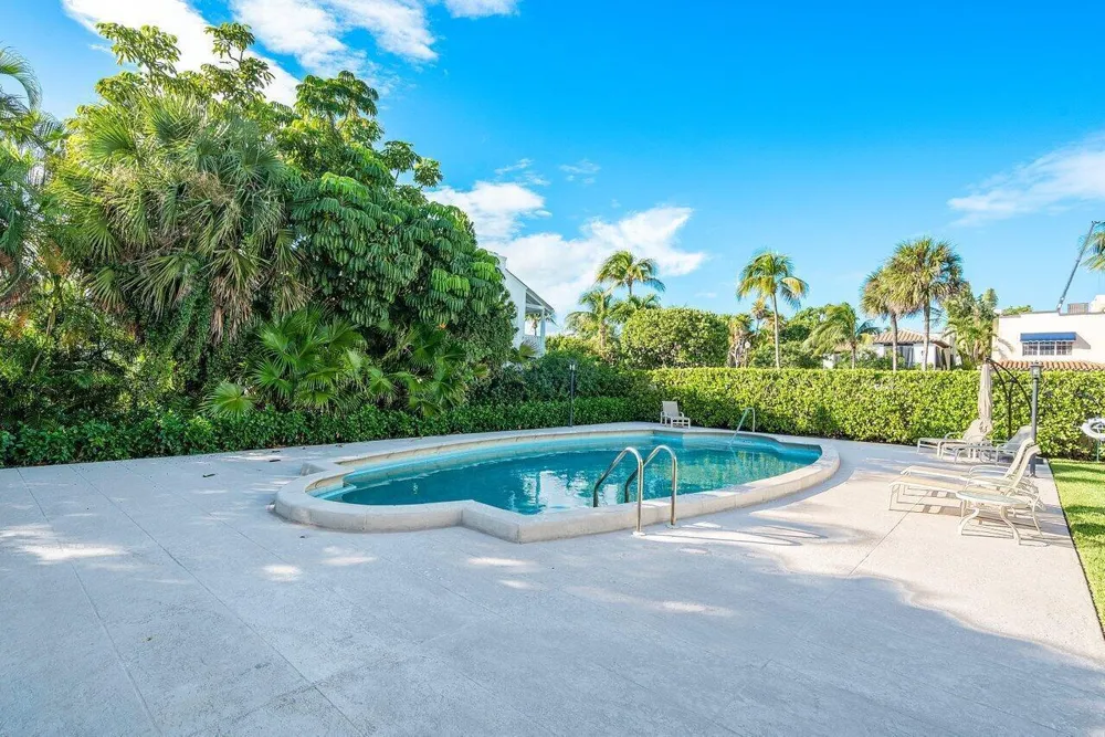 350 S Ocean Boulevard #201 Palm Beach, FL 33480