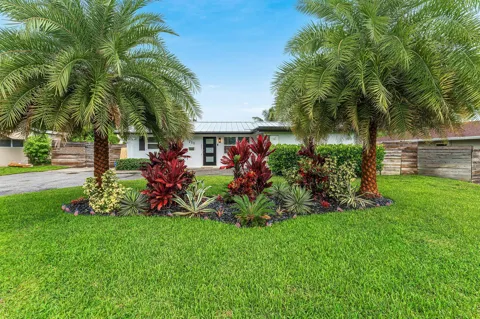 711 Laurel Drive