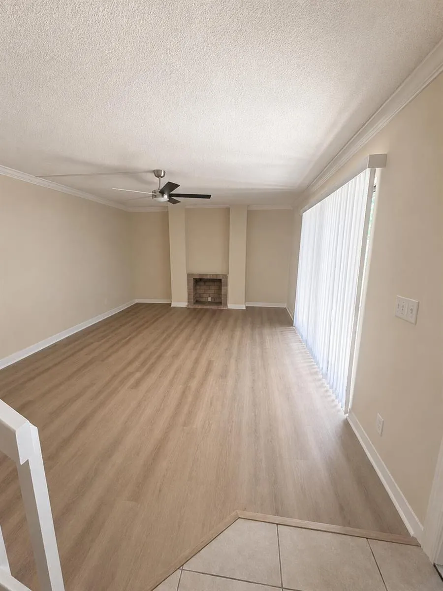 234 Lake Arbor Drive Palm Springs, FL 33461