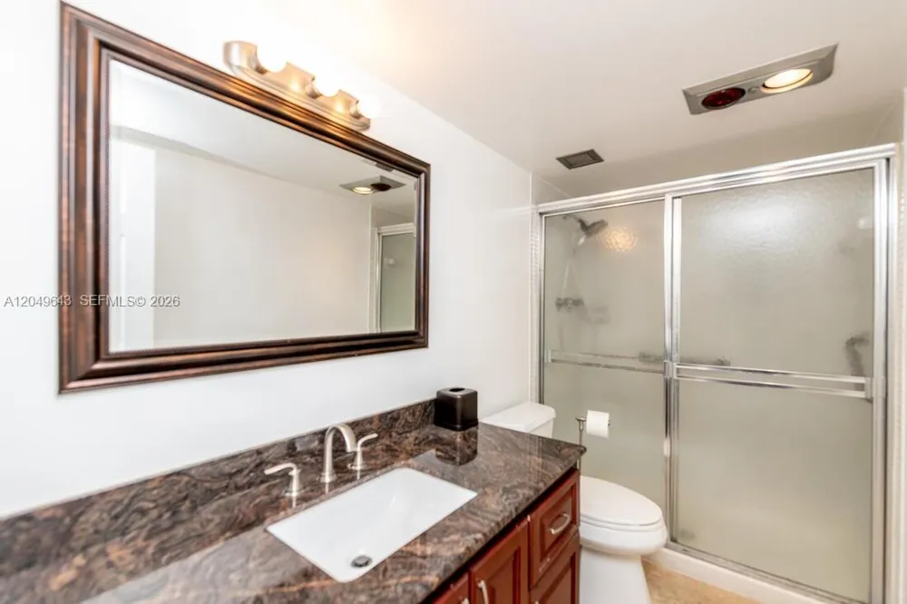 1985 S Ocean Dr #2Q Hallandale Beach, FL 33009