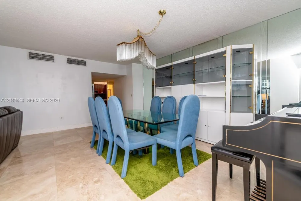 1985 S Ocean Dr #2Q Hallandale Beach, FL 33009