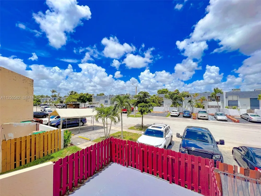 3672 SW 59th Avenue #Unit 7 Davie, FL 33314