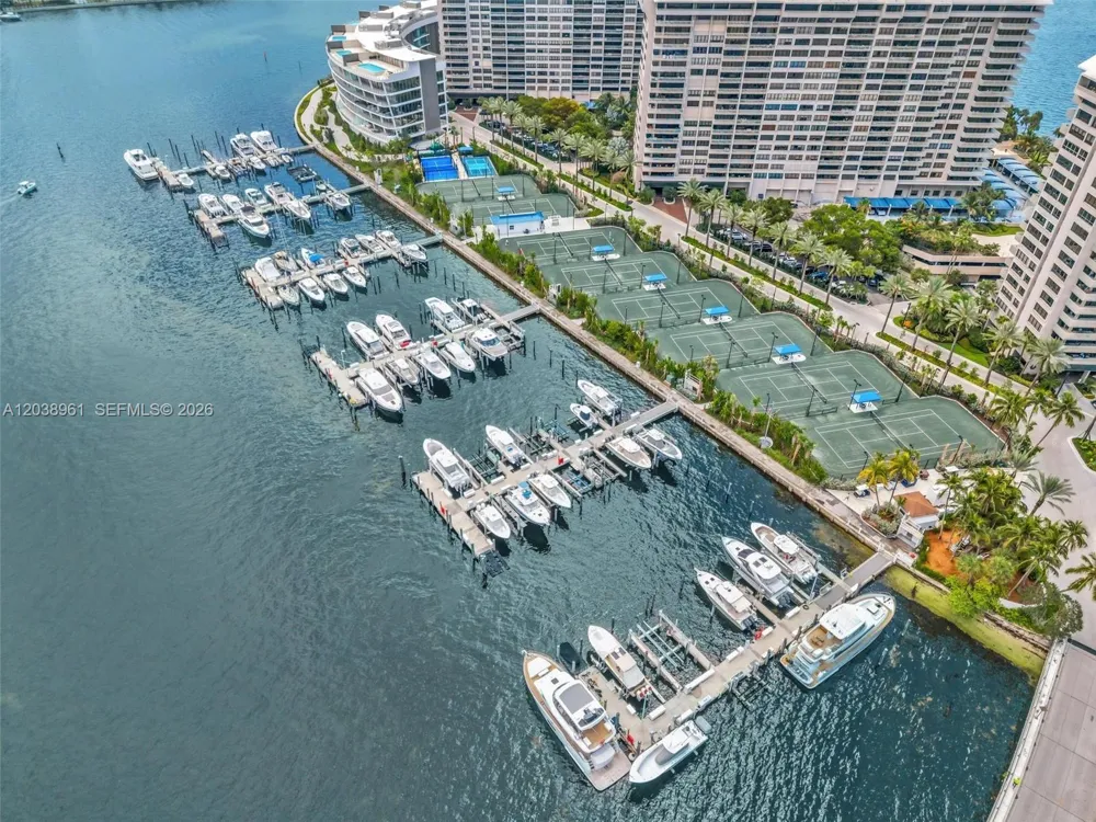 2 Grove Isle Dr #B205 Miami, FL 33133
