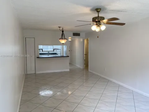 6507 Winfield Blvd #126-C