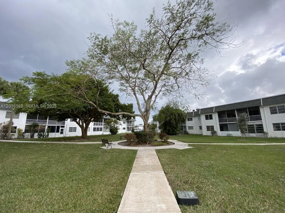 6507 Winfield Blvd #126-C Margate, FL 33063