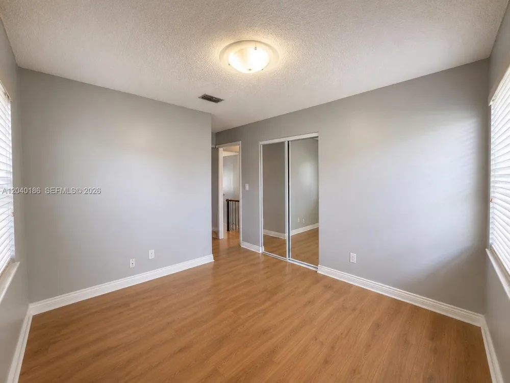 4817 SW 120th Ave Cooper City, FL 33330