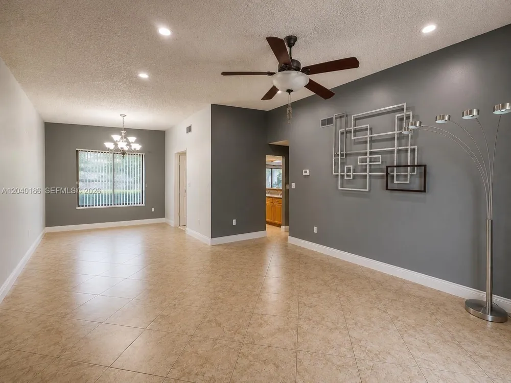 4817 SW 120th Ave Cooper City, FL 33330