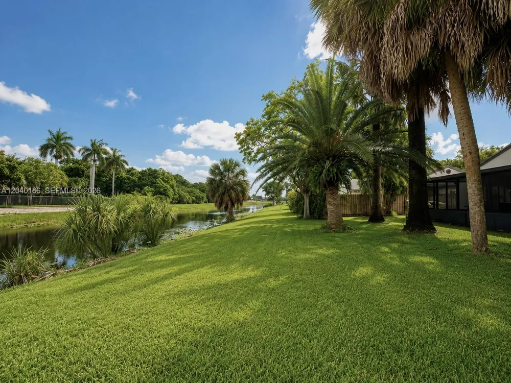 4817 SW 120th Ave Cooper City, FL 33330