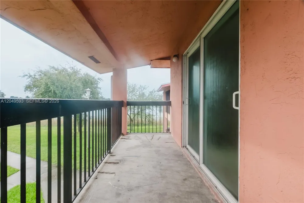 2020 NW 119th St #1122 Miami, FL 33167