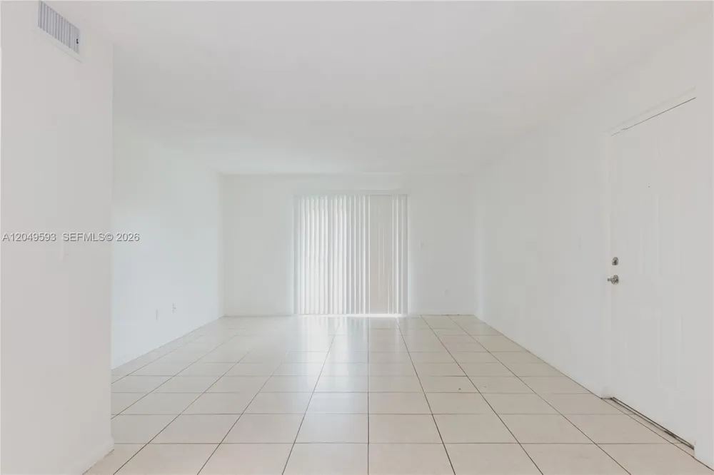 2020 NW 119th St #1122 Miami, FL 33167