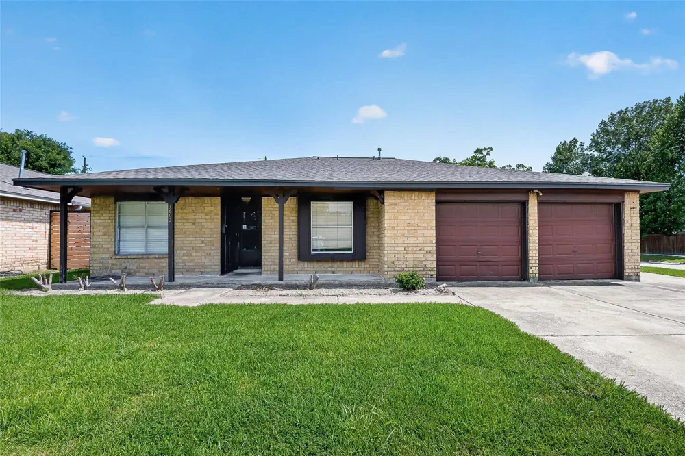 3602 Cedarcrest Drive Pasadena, TX 77503