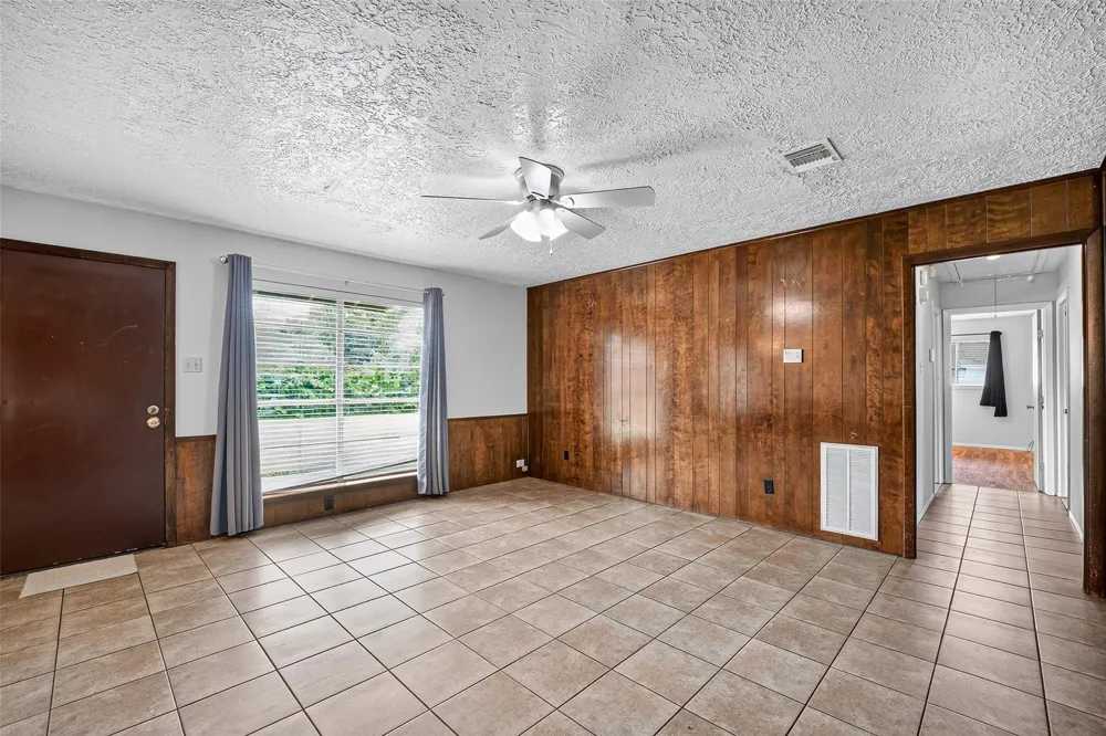 3602 Cedarcrest Drive Pasadena, TX 77503