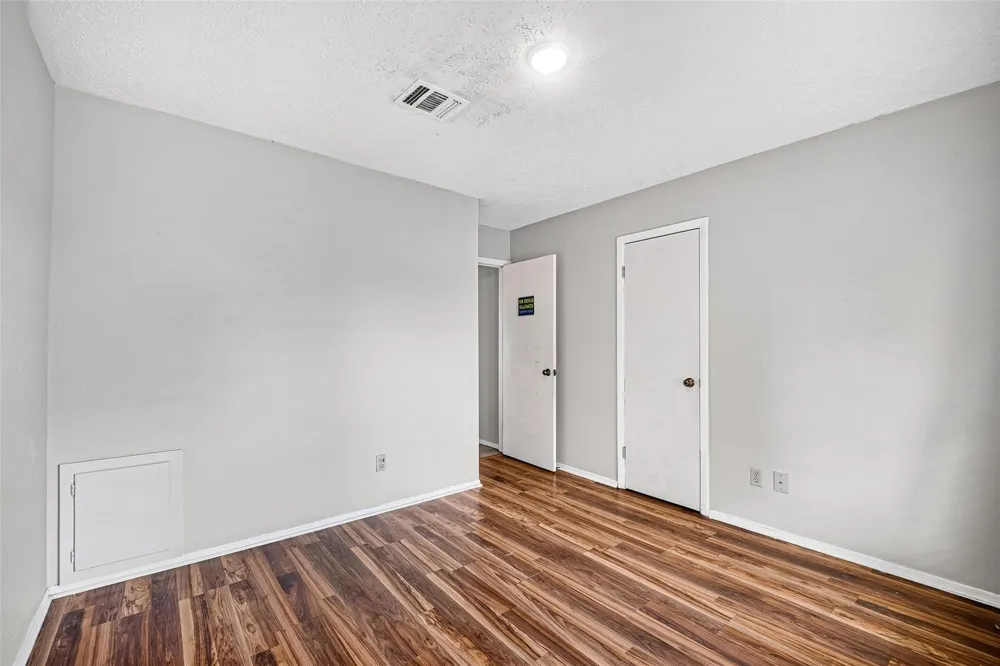 3602 Cedarcrest Drive Pasadena, TX 77503