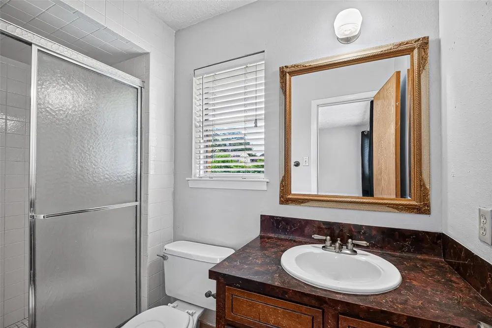 3602 Cedarcrest Drive Pasadena, TX 77503