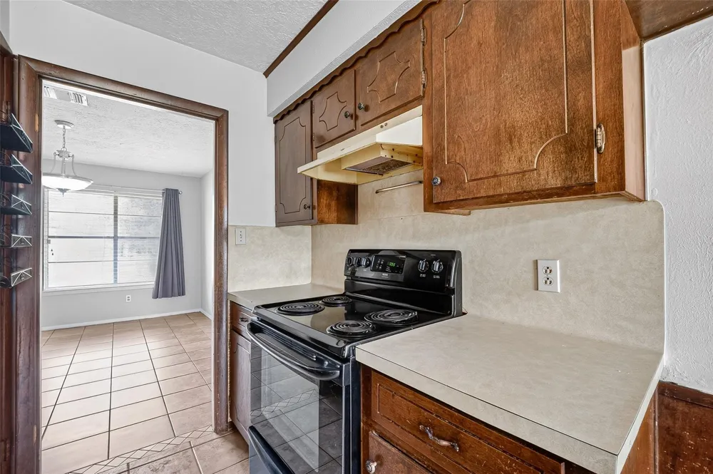 3602 Cedarcrest Drive Pasadena, TX 77503