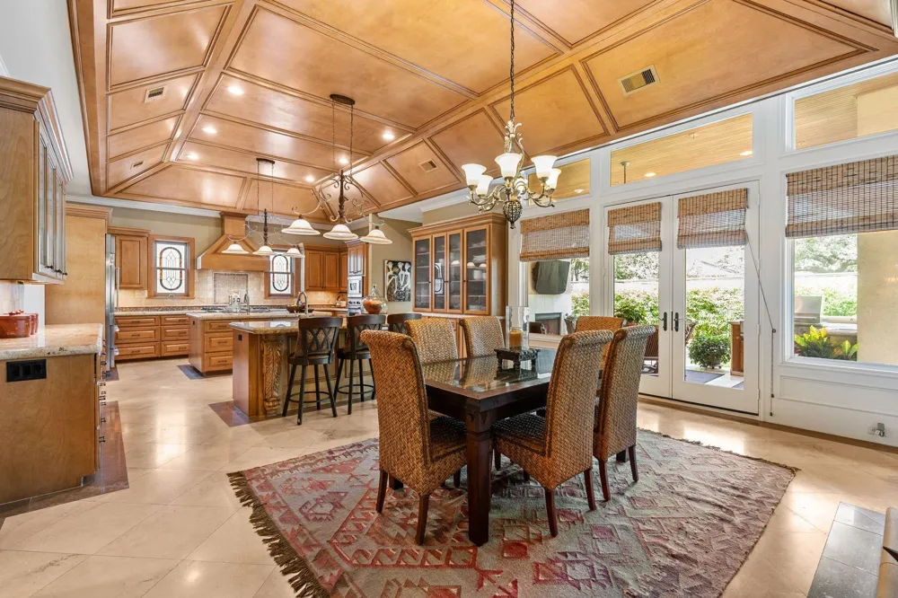 5615 Pine Forest Road Houston, TX 77056