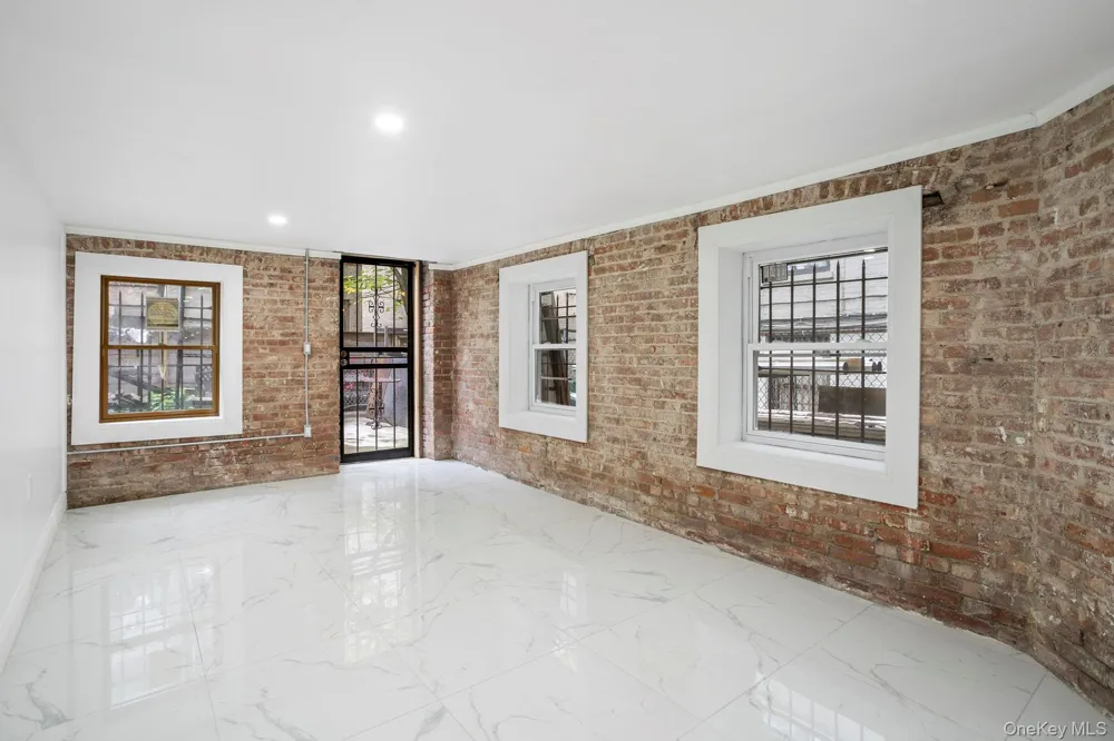 453 W 140th Street #1 New York (Manhattan), NY 10031