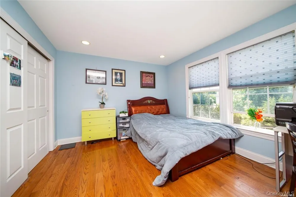 66 Maple Street #A Roslyn Heights, NY 11577