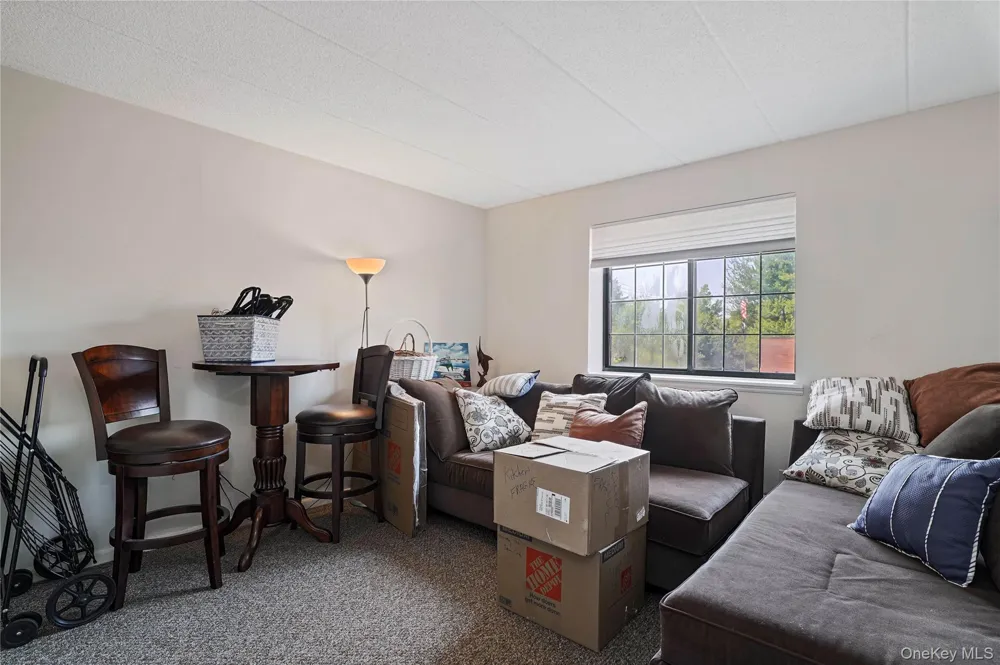 71-49 Metropolitan Avenue #2-F Middle Village, NY 11379