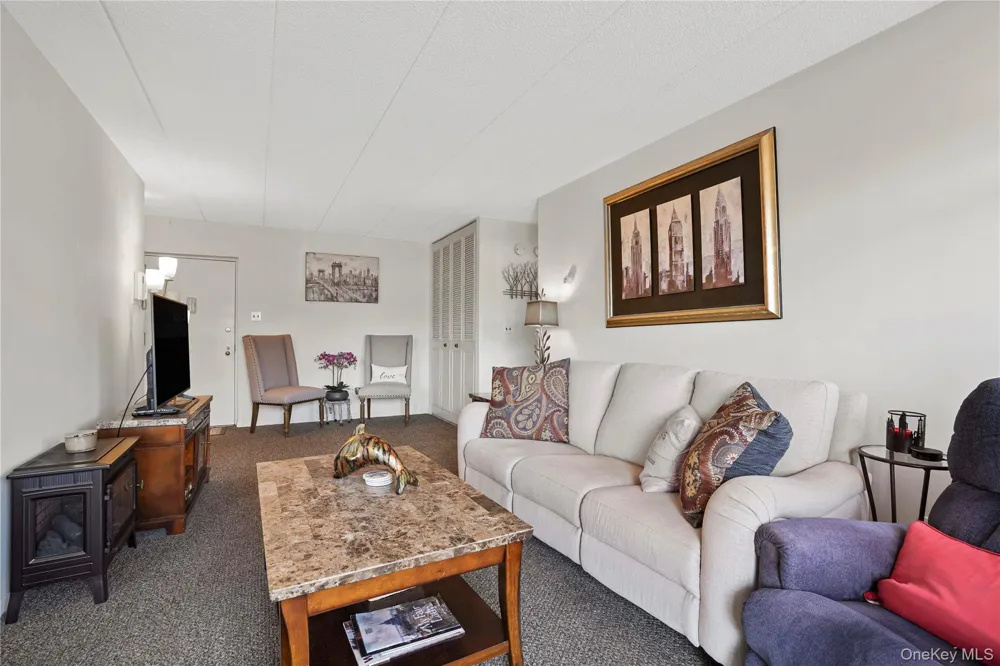71-49 Metropolitan Avenue #2-F Middle Village, NY 11379