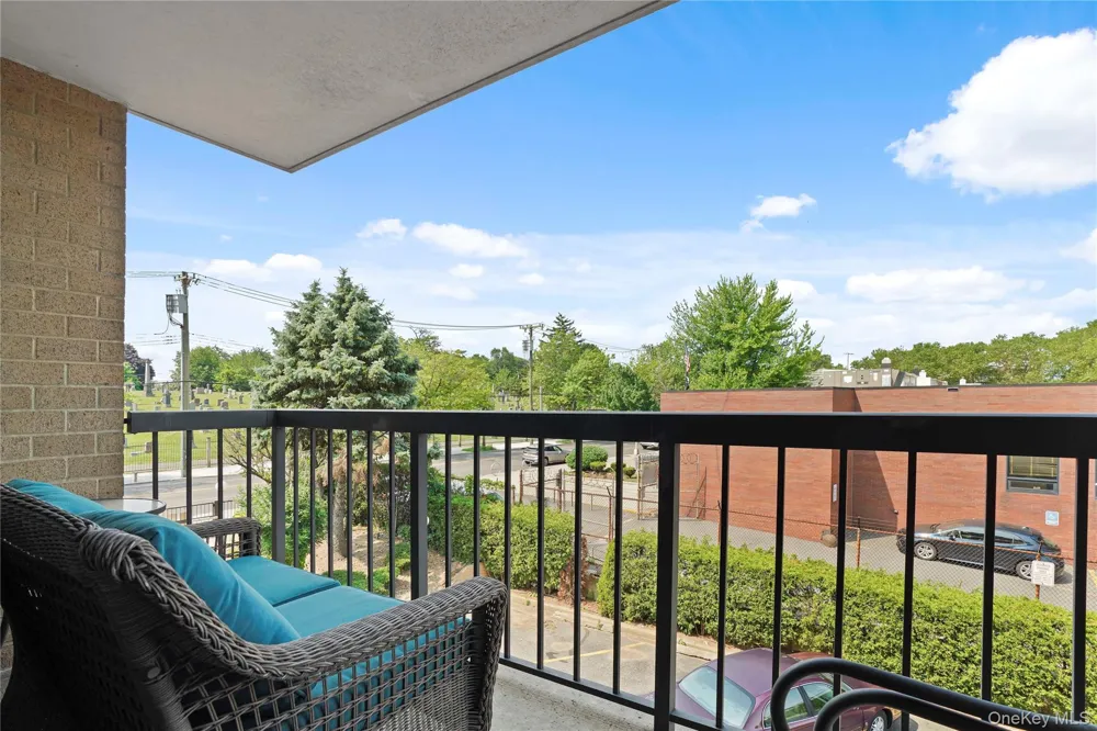 71-49 Metropolitan Avenue #2-F Middle Village, NY 11379