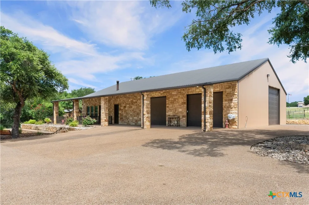 8184 Fm 2843 Salado, TX 76571
