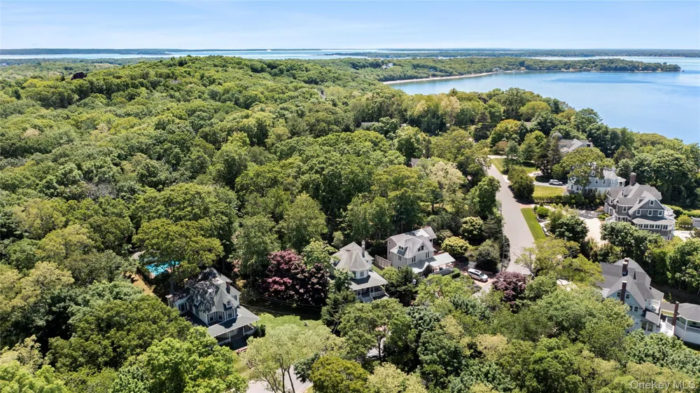 11 Prospect Avenue Shelter Island Heights, NY 11965
