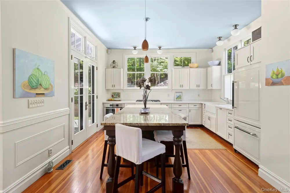 11 Prospect Avenue Shelter Island Heights, NY 11965