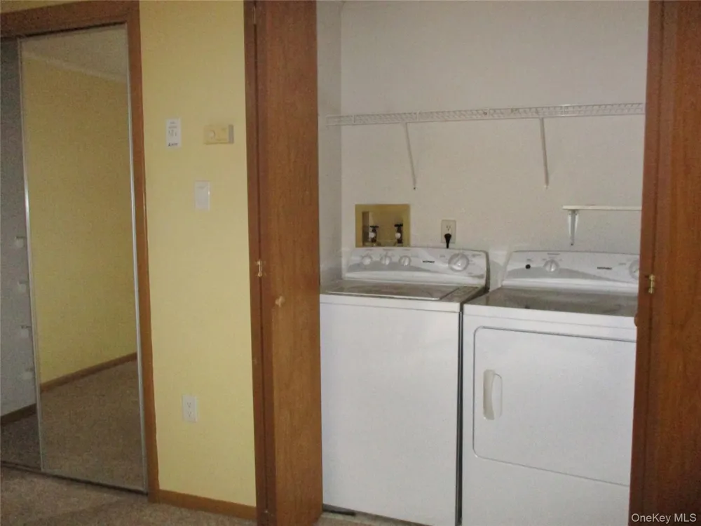 5131 Village Circle E Manorville, NY 11949